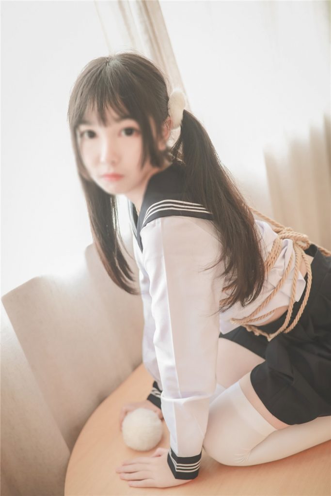 极品网红少女工口小妖精之制服私房（132P/555MB） COSPLAY-第1张