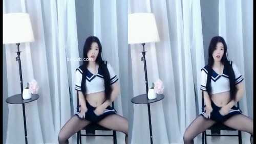 虎牙小娜+影儿私人定制露点【4v/200MB】【百度盘】