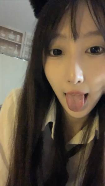 近期全网下海最极品青春漂亮的女神[1V/687M/百度盘]