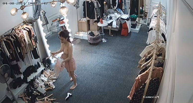 【2021监控摄像头】服装店老板娘完结版合集[10.2G]