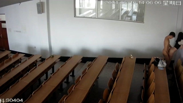 黑龙江某大学教室学生情侣偷偷做爱 【201M】