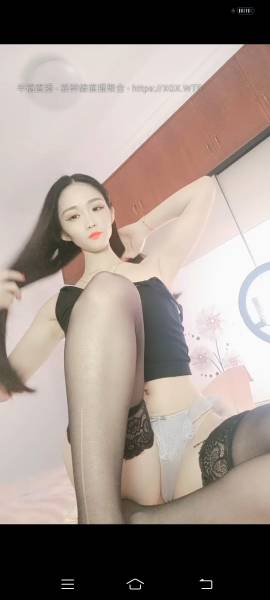 苗条美女直播秀 1v 204.2 百度网盘