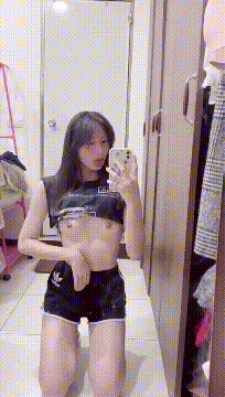 新收集8位高颜值美女自拍小福利分享 【102P 23V 183M】【百度网盘】