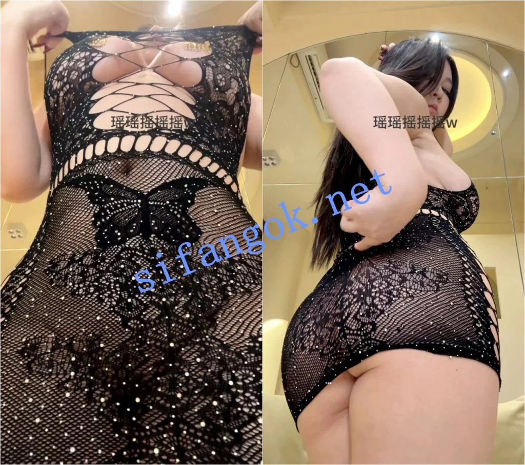 微博 小王同学瑶瑶摇摇摇 木瓜巨乳 大尺度勾引 抖胸等【1V】【450M】