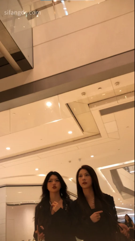 ⭐【mccd】⭐ 36 黑色超短包臀裙黑内美女被抄底