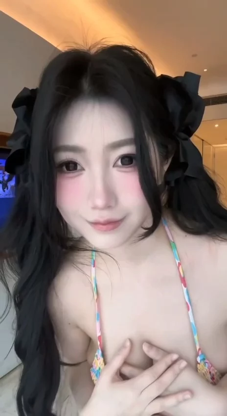 抖音 苏苏suba 巨乳女神情趣内衣私拍福利【15V】【197M】